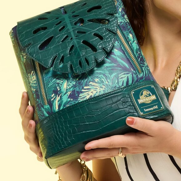 Loungefly Jurassic World Jungle Velociraptor Glow Drawstring Mini Backpack NWT